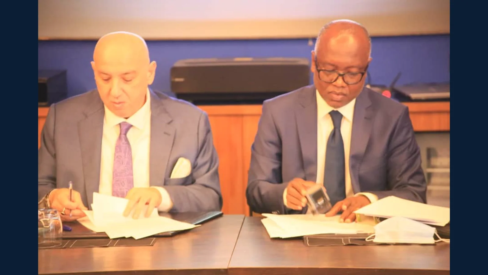 Signing of a memorandum of understanding covering outpatient-service planning for six million people in Côte d’Ivoire.